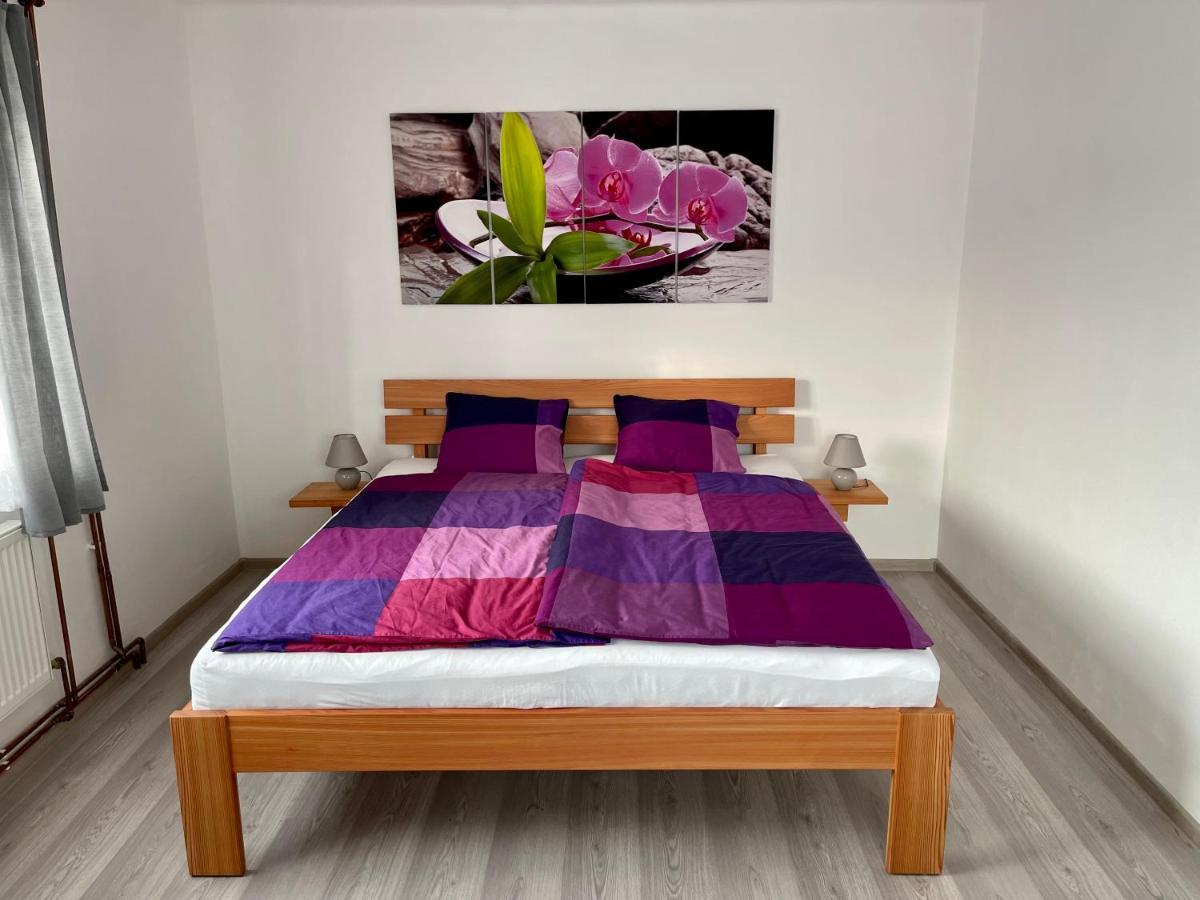 Apartmany Marjanka Jenisovice  Εξωτερικό φωτογραφία